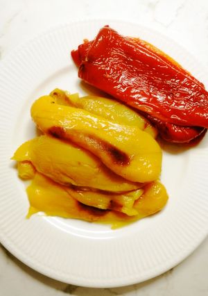 皮むきが簡単になるパプリカのオーブン焼き-レシピのメイン写真