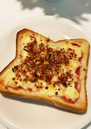 ふりかけでチーズバーガー風？トースト-レシピのメイン写真