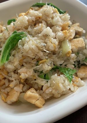 じゃこと白菜と油揚げの和風チャーハン-レシピのメイン写真