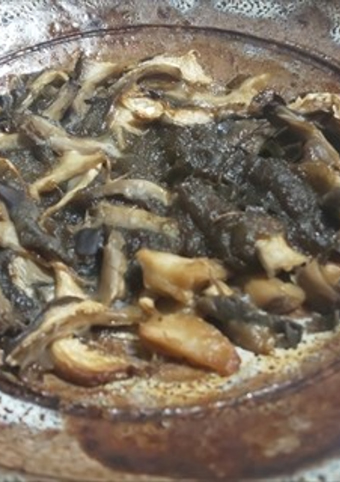 ヒラタケと2種の昆布の焼きキノコ・料亭に-レシピのメイン写真