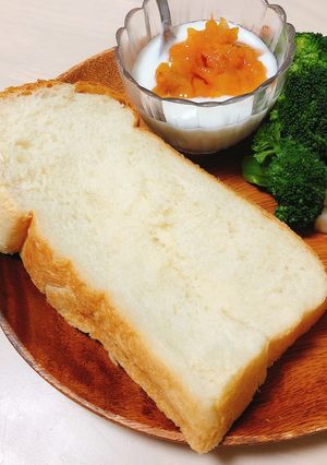 栄養たっぷりスキムミルクでふわもち食パン-レシピのメイン写真
