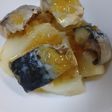 サバ缶とカブの煮込み
