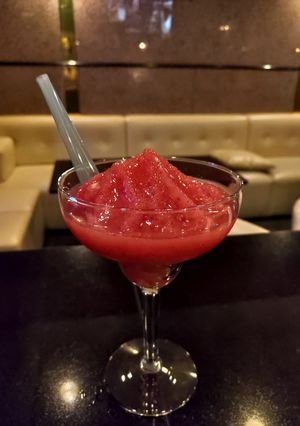ストロベリー フローズンカクテル-レシピのメイン写真