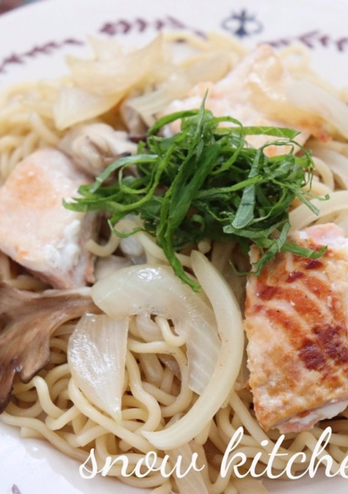 秋鮭と舞茸のコクうま焼きそば-レシピのメイン写真