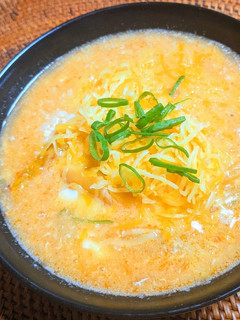 旨辛スープでチーズ雑炊-レシピのメイン写真