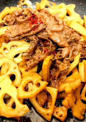牛肉と蓮根の甘辛炒め♡「おうち居酒屋」-レシピのメイン写真