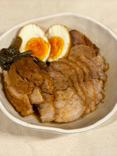 簡単!炊飯器de低糖質煮豚-レシピのメイン写真