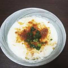 A picture of 豆乳で豆腐.