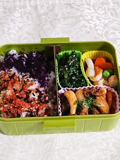 今日は牛肉のケチャップ炒めを入れました。-レシピのメイン写真