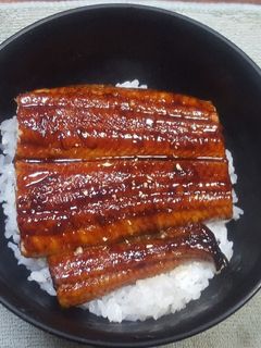 簡単に、鰻の蒲焼きを焼きたてに戻す裏技。-レシピのメイン写真