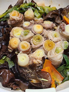 低カロリー&免疫力UP!ネギの豚肉巻き鍋-レシピのメイン写真