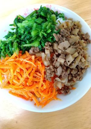 ３色丼-レシピのメイン写真