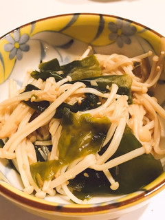 ワカメとエノキの麺つゆ和え-レシピのメイン写真