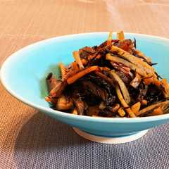 รูปของ 体ポカポカ根菜とひじきの煮物