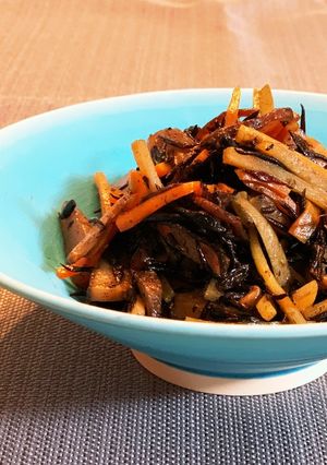体ポカポカ根菜とひじきの煮物-レシピのメイン写真