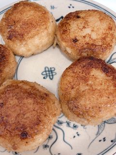 ポタポタ焼きのクリームチーズ焼きおにぎり-レシピのメイン写真