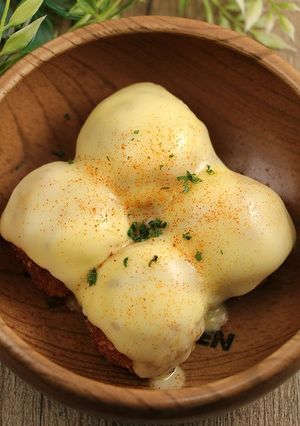 簡単！メンチカツのカレーマヨチーズ-レシピのメイン写真