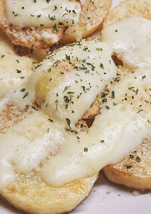 簡単おつまみじゃがチー焼き-レシピのメイン写真
