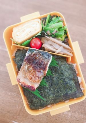 サバの塩焼き海苔弁当♪-レシピのメイン写真