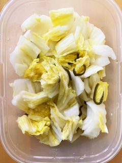 タッパーでもできちゃう♪白菜の浅漬け-レシピのメイン写真