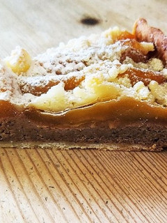 クルミパウダー入りクリームのリンゴタルト-レシピのメイン写真