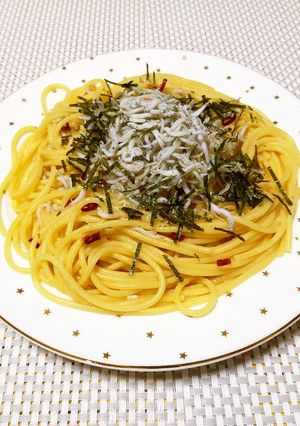 ちょい足し♫しらすの和風ペペロンチーノ-レシピのメイン写真