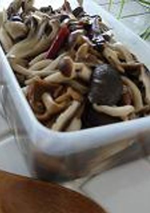 キノコの塩煮-レシピのメイン写真