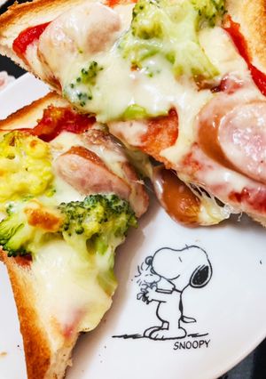簡単ピザ風トースト！朝食、おやつに！-レシピのメイン写真