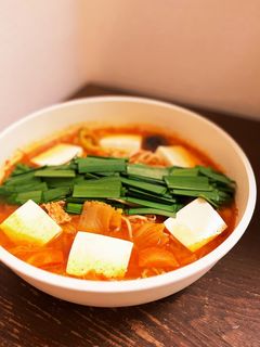 お家でかんたんキムチ鍋-レシピのメイン写真