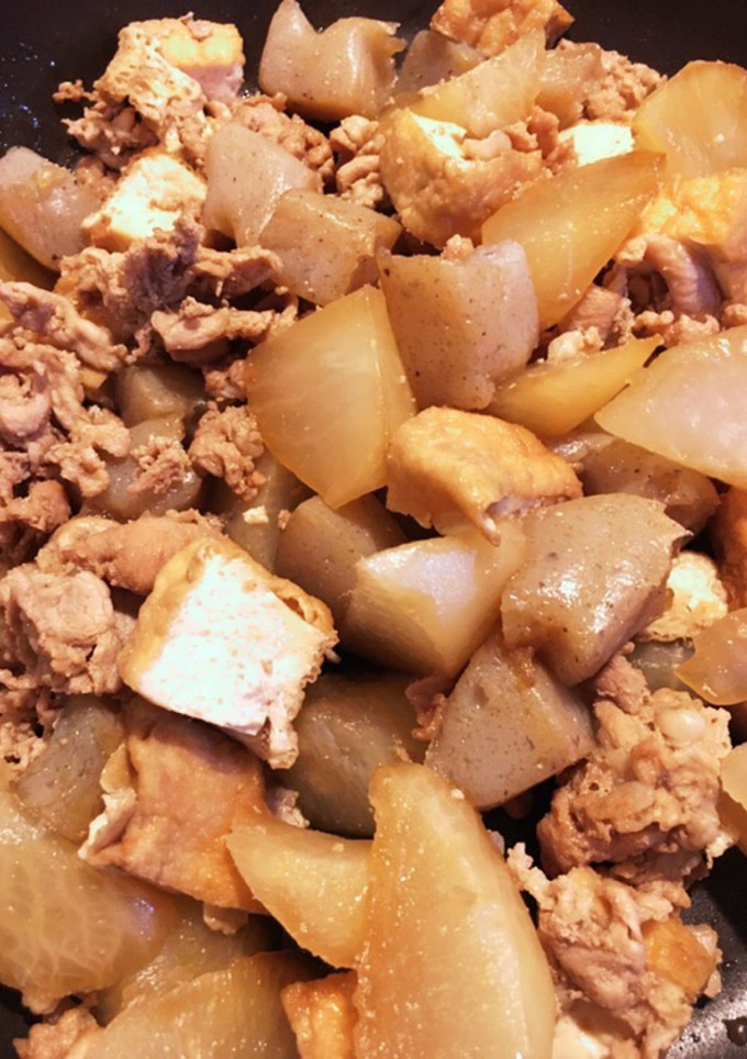 豚肉大根に厚揚げとこんにゃくの煮物-レシピのメイン写真