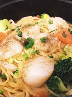 刺身用ホタテとフレッシュトマトのパスタ-レシピのメイン写真