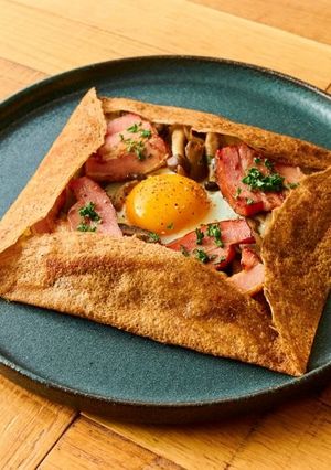 【厚切りベーコンと5種キノコのガレット】-レシピのメイン写真