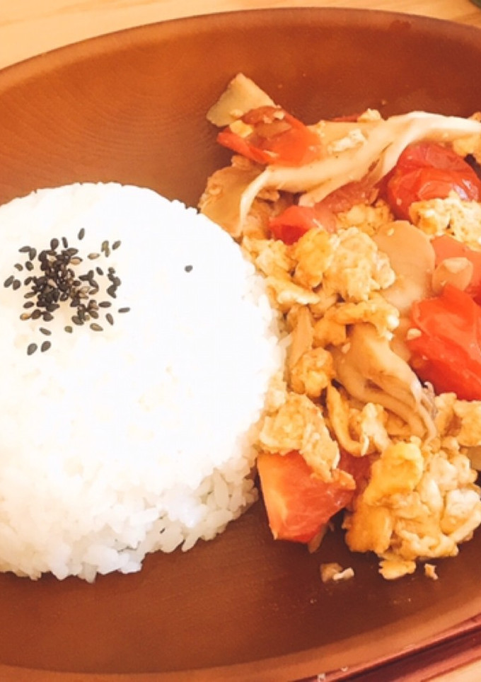 トマトと舞茸のたまご炒め-レシピのメイン写真