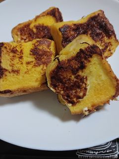 バニラアイスを使用。フレンチトースト。-レシピのメイン写真