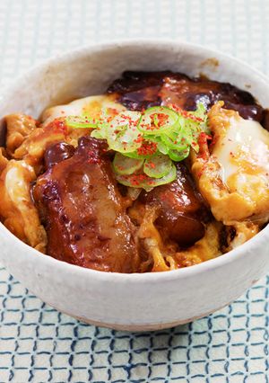 軟骨そーきの卵とじ丼-レシピのメイン写真