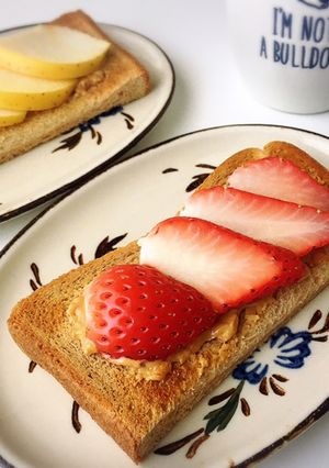ピーナッツバターでフルーツトースト-レシピのメイン写真