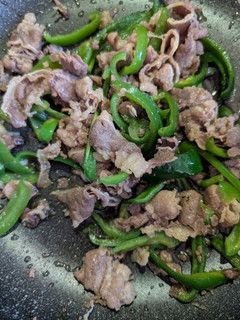 とっても簡単★ピーマンと牛バラ肉の炒め物-レシピのメイン写真