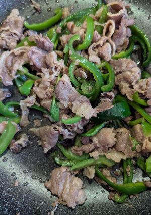 とっても簡単★ピーマンと牛バラ肉の炒め物-レシピのメイン写真