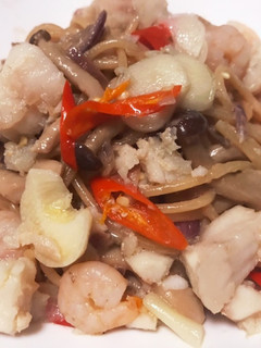 鯛えびホタテペペコンバタ醤油きのこパスタ-レシピのメイン写真