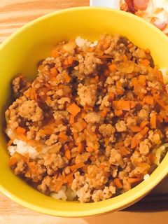 野菜たっぷり鶏そぼろ-レシピのメイン写真