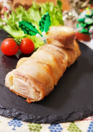 クリスマスに♪ポークブッシュドノエル-レシピのメイン写真