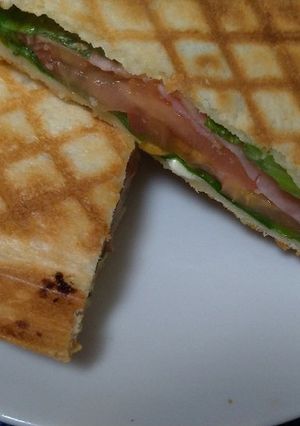 クリームチーズのBLTホットサンド☆-レシピのメイン写真