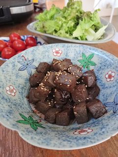 残った煮汁はこんにゃくへ♪-レシピのメイン写真