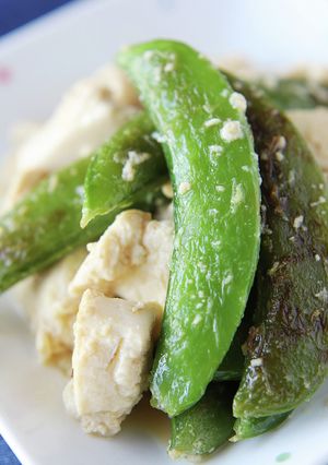 ヘルシー♪簡単スナップえんどうと豆腐炒め-レシピのメイン写真