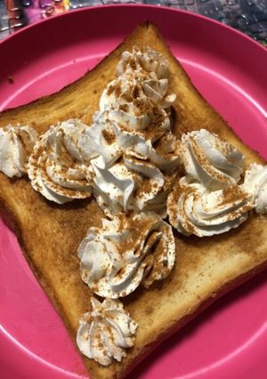 生クリームたっぷりシナモントースト-レシピのメイン写真
