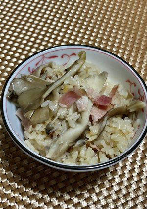 カンロ飴で♡ベーコンと舞茸の炊き込みご飯-レシピのメイン写真