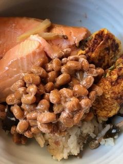 納豆と鮭・卵焼きのご飯-レシピのメイン写真