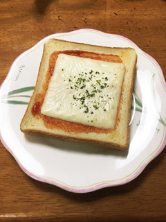 チーズ&ケチャップトースト-レシピのメイン写真