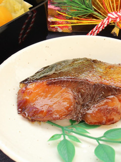 醤油麹を使って「ぶりの照り焼き」-レシピのメイン写真