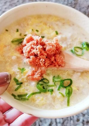 からだにやさしい。鮭と卵のオートミール粥-レシピのメイン写真